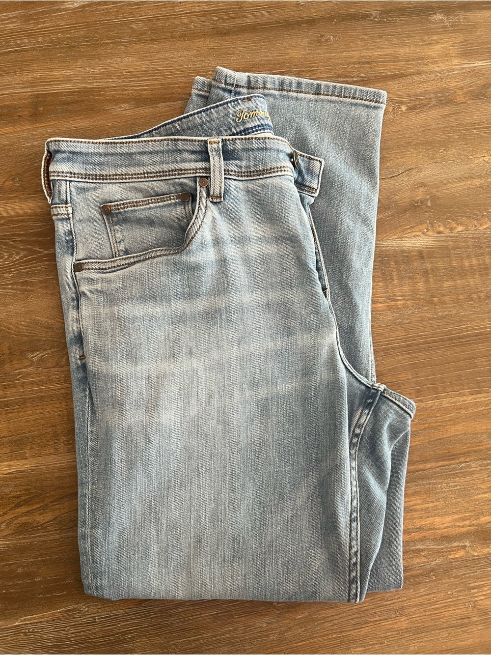 Tommy Bahama Light Blue Relaxed Men's Jeans